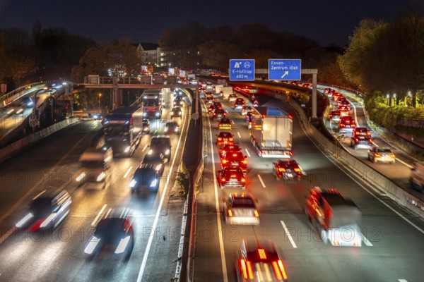 Autobahn A40, Ruhrschnellweg, traffic jams on both roads, at the Ruhrschnellwegstunnel in Essen,