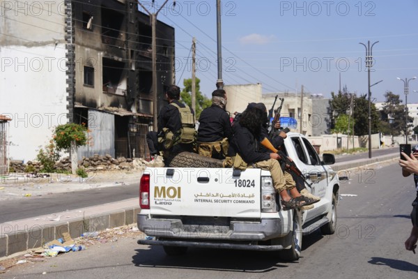 Sectarian violence in the Syrian city of Sweida between Druze factions loyal to Sheikh Hikmat