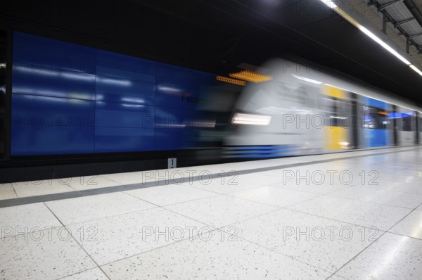 Underground incoming S-Bahn, train, Class 420 Generation 2025, platform, stop, Feuersee station,