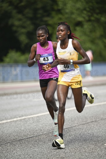 Rancy Kogo Kenya and Ann Nyaguthie Ndichu Kenya as the best-placed runners at the 31st Hella Half
