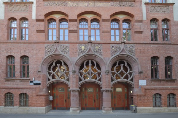 Lyonel-Feininger-Gymnasium, vocational school, brick building, Halle an der Saale, Saxony-Anhalt,