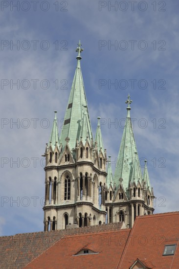 Late Romanesque UNESCO cathedral with twin towers, landmark, St Peter and Paul, cathedral, Saale,
