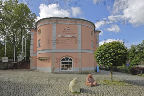 Hotel and Restaurant Courageous Knight with bear figures, inscription, Bad Kösen, Saale, Naumburg,