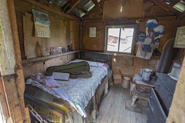 Clinton, Tennessee - The Museum of Appalachia, a collection of pioneer buildings and artifacts. Tom