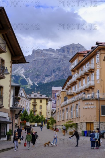 Corso Italia, Cortina d'Ampezzo, Dolomites, Province of Belluno, Veneto, Italy