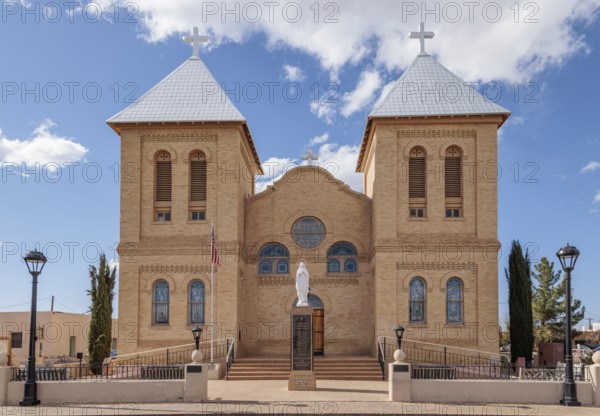 Basilica of San Albino is a Roman Catholic church built of fired brick across from Mesilla Plaza in