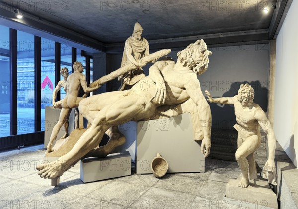 Reconstruction of the Sperlonga Polypheme Group by Heinrich Schröteler and Sivano Bertolin,