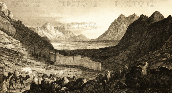Greek Orthodox St. Catherine Monastery, Sinai Peninsula, Egypt, monastery fortress, high walls,