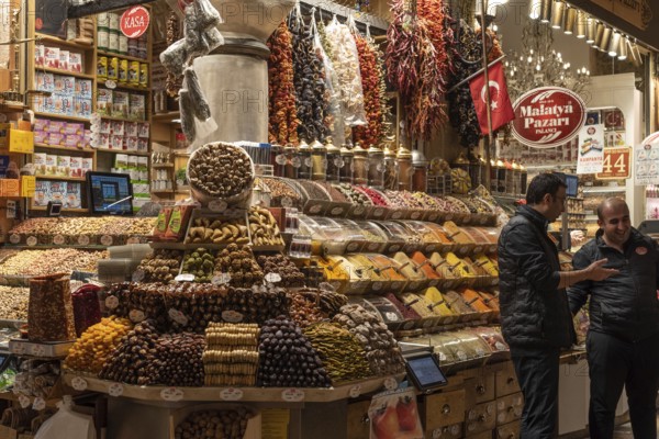 Istanbul, Turkey 8th January 2025 Dried fruit and spice for sale inside the Istanbul Spice Bazaar