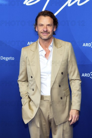 Stephan Luca, BLUE HOUR, Photo Call, Hotel Telegraph Office, Berlin, 13.02.2026