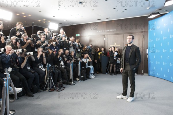 Callum Turner (actor) at a photocall for the film Rosebush Pruning at the Berlinale at the Hyatt