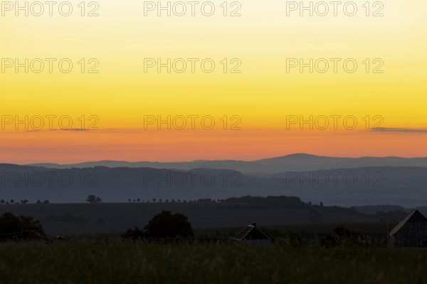 Colourful morning sky towards Saxon Switzerland seen from Lerchenberg, sunrise, Lerchenberg,