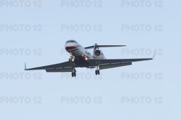 Gulfstream GIV SP XA-FDM executive business jet aircraft in flight on approach to land at London
