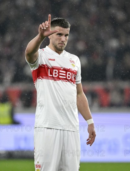 Goal celebration Ermedin Demirovic VfB Stuttgart (09) Gesture Gesture Football Bundesliga,