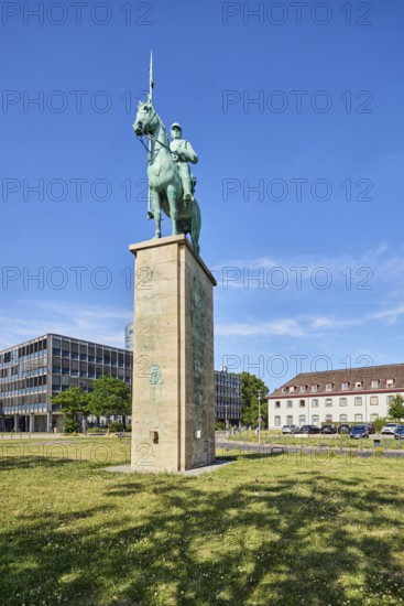 Equestrian statue Lanzenreiter, sculptor Paul Wynand, pedestal, architect Adolf Abel, general