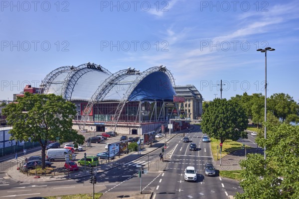 Musical Dome, large tent, road, general architecture, road markings lanes and stop line, cars,