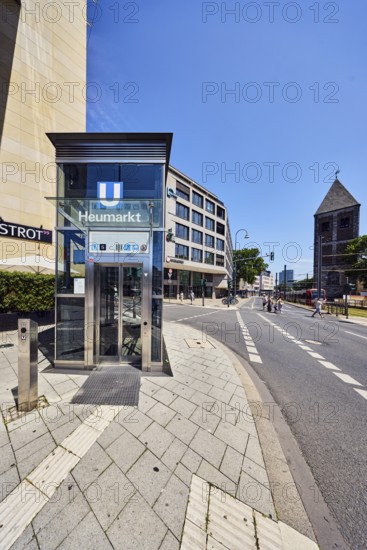Heumarkt subway stop, church tower of Klein St. Martin, general development, commercial building,