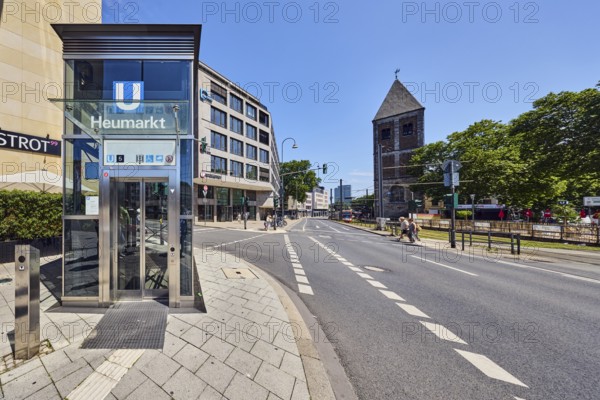 Heumarkt subway stop, church tower of Klein St. Martin, general development, commercial building,