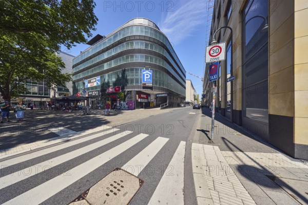 Parking garage, HECON Car Parking GmbH, modern architecture, commercial building, pedestrian area,