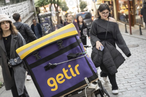 Istanbul, Turkey. December 2nd 2025. A Getir motorcycle delivery bike parked in the busy streets of