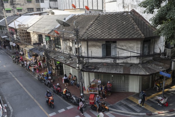 Bangkok, Thailand. March 4th 2025. A tangled mess of cables and wires used for phone and internet