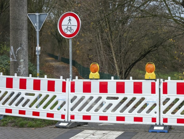 Castrop-Rauxel, North Rhine-Westphalia, Germany - A bicycle path, footpath is blocked off by signs,