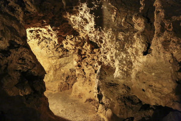 Tiefenhöhle Laichingen, Schachthöhle, karst object, rock, Laichingen, Swabian Jura,