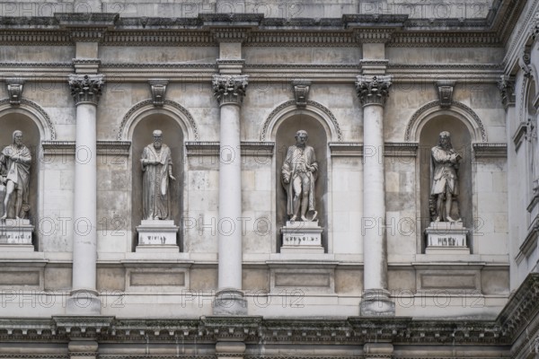 Statues of Michaelangelo, Tiziano, Reynolds and Wren, Royal Academy of Arts, Art Gallery and