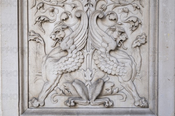 Decorative bas-relief depicting griffin, Royal Academy of Arts, Art Gallery and Academy of Arts,