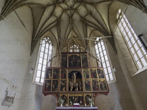 Late Gothic winged altar in the three-nave hall church, Birthälm fortified church, 15th century,