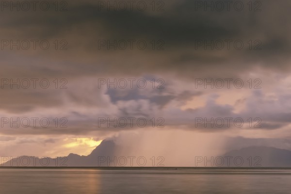 Tropical rain shower off Tahiti, Franz. polynesia