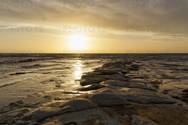 Rocky coast at sunset, Lido Scala dei Turchi, Realmonte, Agrigento, Sicily, south coast,