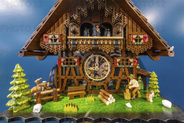 Cuckoo clock, exhibited at the CMT exhibition. This handcrafted watch is typical of the Black