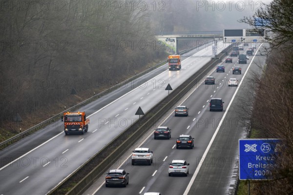 Closure of the A52 motorway, between AK Breitscheid and AS Kettwig, in the direction of Essen, a