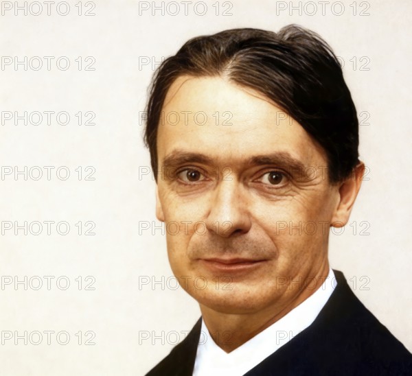 Rudolf Joseph Lorenz Steiner, 1861 – 1925, Austrian occultist, social reformer, architect,