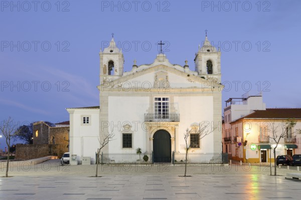 Church of Santa Maria ou da Misericordia in the evening, Praca Infante Dom Henrique, Lagos,