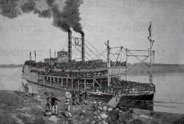 Sunday trip on the Ohio River, overcrowded steamer at the pier, overcrowding, overtourism, America,