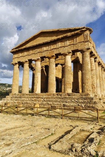 Temple of Concordia, Doric Temple, Valley of the Temples, Agrigento, Sicily, Italy