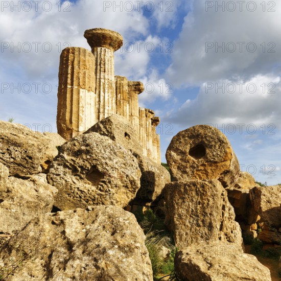 Columns, boulders, Temple of Heracles, ruin in the Valley of the Temples, Cumulus, Agrigento,