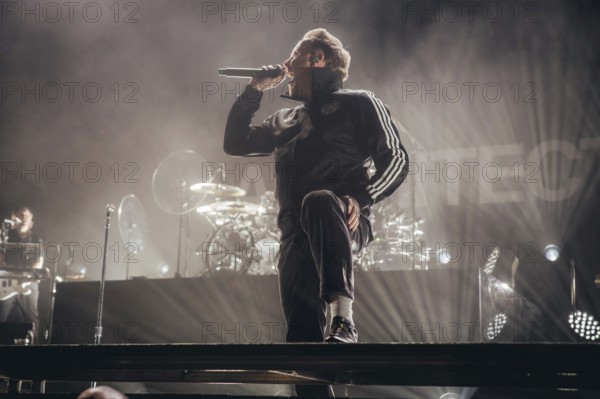Singer Samuel David Carter from Architects live on European Tour 2026 in the Berlin Velodrome on 22