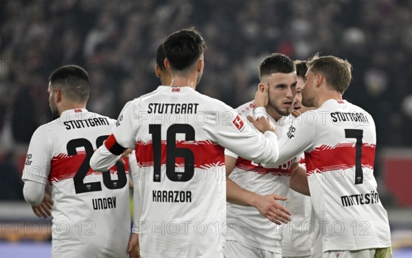 Goal celebration Ermedin Demirovic VfB Stuttgart (09) Maximilian Mittelstädt VfB Stuttgart (07)