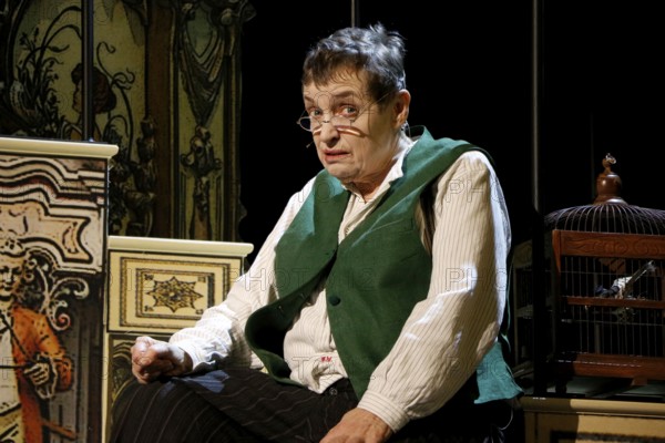 Katharina Thalbach during the photo rehearsal for SAUERKOHL AND MISDEEDS, a musical Wilhelm bush