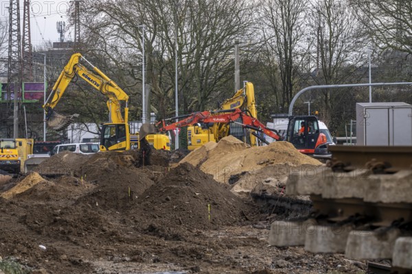 Large construction site in the city center of Essen, the large intersection of Hollesstraße and
