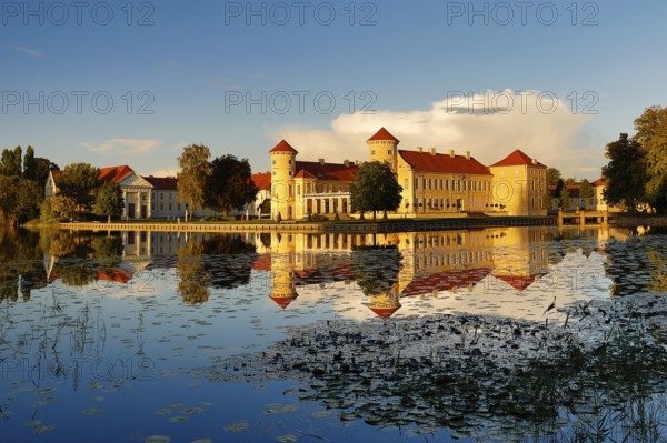 Rheinsberg Castle, lakeside with Lake Grienerick, Ostprignitz-Ruppin district, prime example of
