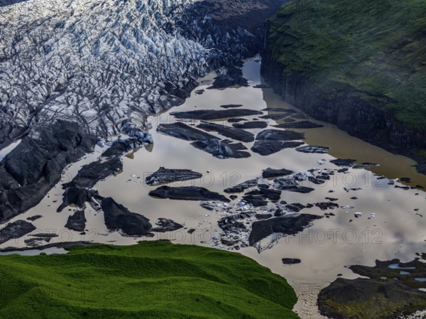 Ice floes, glacier, glacier tongue, glacier lake, sunny, cloudy, morning mood, mountains,