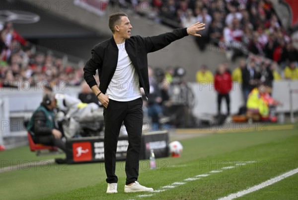 Coach coach Daniel farmer VfL Wolfsburg gesture on the sidelines soccer Bundesliga, MHPArena, MHP