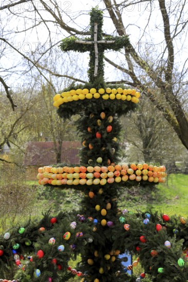 Osterbrunnen an der Aufseßquelle in Königsfeld, Franconian Switzerland, Bamberg district, Upper