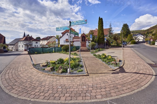 Roads, sidewalk, flower bed, residential development, residential building, single-family house,