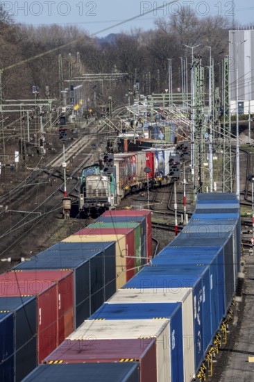 Container trains in the freight yard, so-called installation tracks in Duisburg-Rheinhausen,