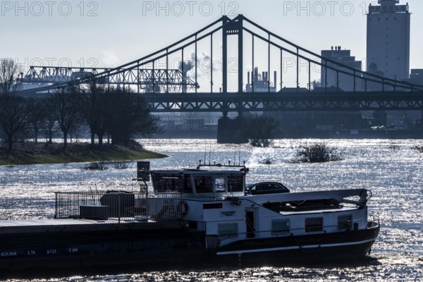 Cargo ship, Krefeld-Uerdinger bridge across the Rhine, near Krefeld-Uerdingen, flood, North
